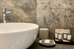 202 SAN ROCCO APARTMENTS_BAGNO