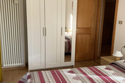 12E3AE96-B606-483A-A5D2-F07BBD0ADF16