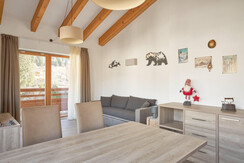 a44b18a3-e259-4dc9-bbce-621884cf4d84