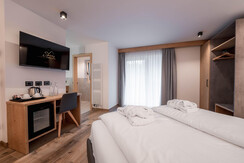 16092025-_MR52122-HDR-Modifica_LowRes