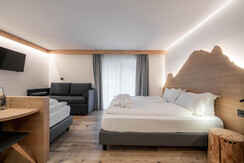 spires__MattiaRizzi_20250916__MR51933_LowRes