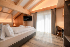 Spires_302_MattiaRizzi_20250915__MR50327_LowRes