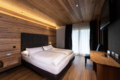 20250630_074039330_iOS