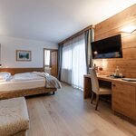  foto van Familiekamer, douche, balkon