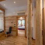  foto van Suite, toilet en bad/douche gescheiden, balkon