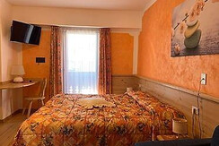 273611487_1128739227861838_1759216536822355741_nAA