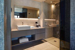 Villa Enrica - Riva del Garda - Deluxe Room 06