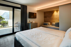 Villa Enrica - Riva del Garda - Lake Junior Suite 