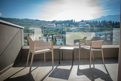 Villa Enrica - Riva del Garda - Pool Junior Suite 