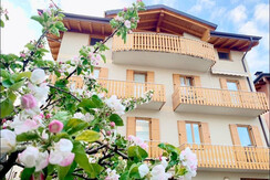 3A75524F-9B31-4C55-A6EF-6FDC8EBCAB09