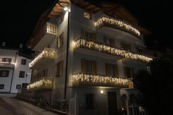 67E165A1-C2F5-459B-AC92-A2E8282059DD