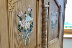 B56FDE5E-7C8E-420A-9641-C6CAFAAAE20D