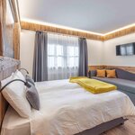 Zdjęcie Pokój trzyosobowy, prysznic, łazienka,WC, od gór