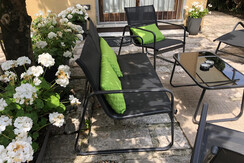 4dd00a20-4573-430f-a029-72f560d16847