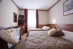 Stanza tripla standard 2