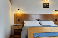 Camera matrimoniale con balcone