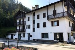 1F751D8D-2D84-4E62-971A-3B6D2FE50E9F