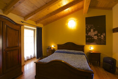 Stanza matrimoniale mansarda