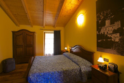 Stanza matrimoniale  mansarda