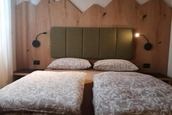 processed-456b0b9e-f7bf-4d98-ac42-9ffa1f72acc7_8tE