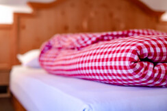 Albergo Centrale Canazei camera  con begno vicino 