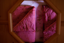 Albergo Centrale Canazei camera con letto a baldac