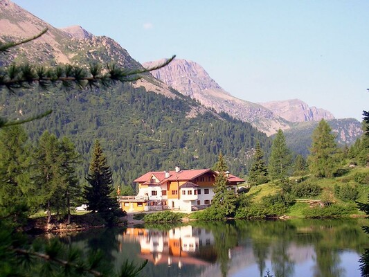 Hotel Miralago - Passo San Pellegrino - Val di Fassa