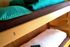 Rifugio Alimonta - Private 6-bed room with bedding