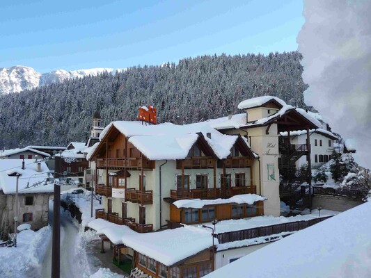 Hotel Almazzago - Esterno Inverno