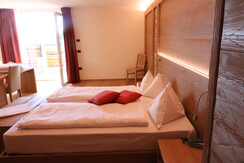 Camera Deluxe Alpen Garten Hotel Margherita Rumo T