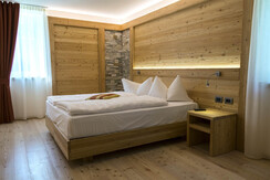 Suite Alpen Garten Hotel Margherita Rumo Trentino