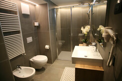 deluxe BAGNO 1