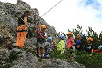 bambini in arrampicata