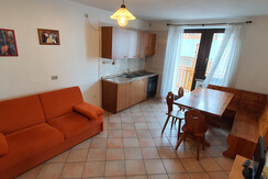 Cucina-soggiorno divano letto matrimoniale