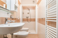 appartamento_tulipano_residenza_casa_pineta_lago_d