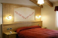 ARISTON_CAMERA_TETTO_1_V