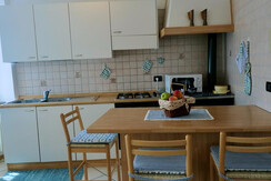 20B4D9F0-7D06-4CDB-B32A-B1904D39803E_1_105_c