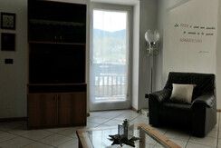 A91438F9-D8F7-4B22-8DB4-DC12202832E2_1_105_c