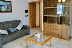 40827215-FC7A-41A7-8482-436BF752832D_1_105_c