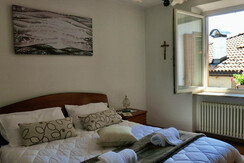 CEC9191B-D182-479B-8AD2-45E5CCB00D4D_1_105_c