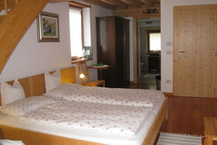 camera matrimoniale + soppalco edera