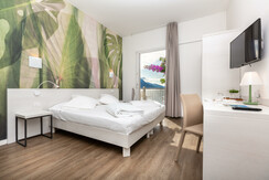 0118-Baia-azzurra-©-2019-Fabio-Staropoli-fotofiore