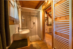 Bagno-mas-del-bortol-chalet-baita-valdirabbi-trent