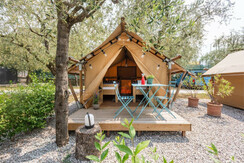 Glamping Safari Tent Tiny  2