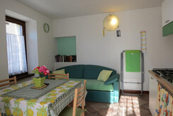 SOGGIORNO CON DIVANO LETTO