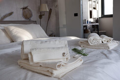 DFDF7139-8585-43B7-9642-DC3A00B7B94F