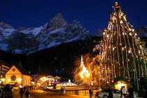 32_San_Martino_Di_Castrozza_E_Le_Pale_Di_San_Marti