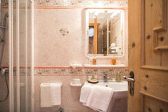 baita_montagna_val_di_sole