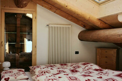 camera soppalco 2 letti Chalet 'Baita Tabià' Dolom