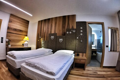 Camera Doppia con parquet